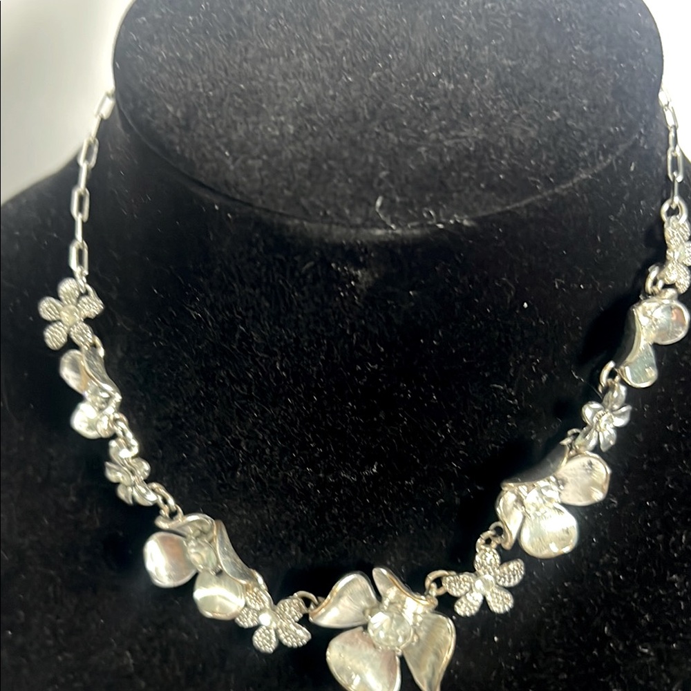 Trifari Silver tone Floral Necklace, bracelet and  earrings with Dainty Design